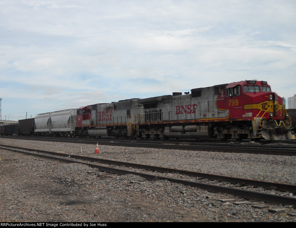 BNSF 799 East